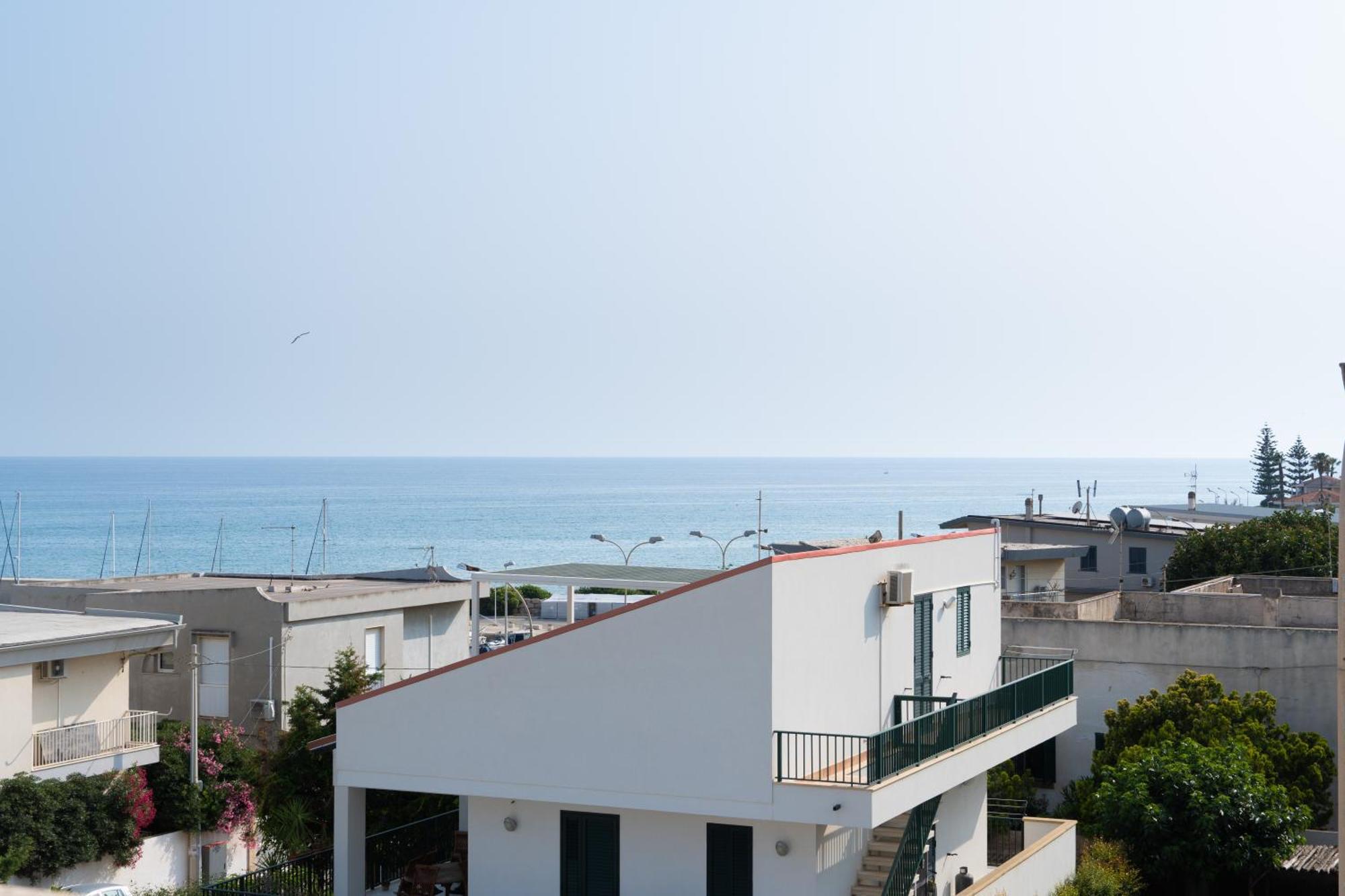 Edilia Vacanze Villa Marina di Ragusa Buitenkant foto